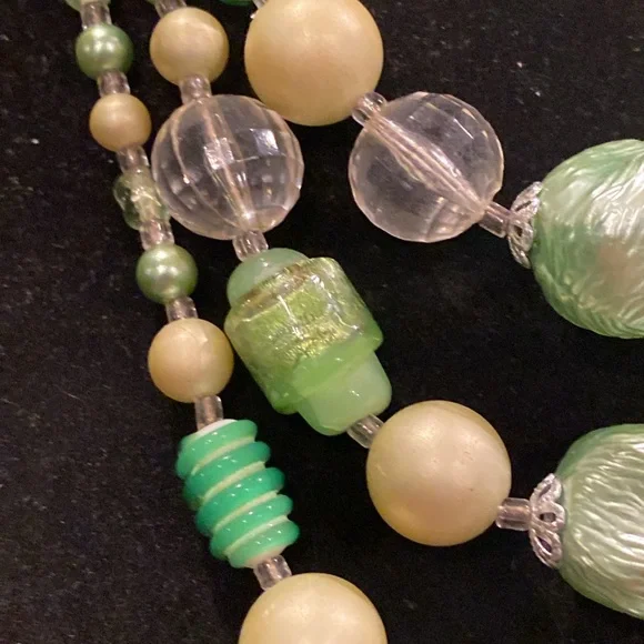 Japan 3 Strand ArtGlass and Lucite Beaded Necklace with Silver Tone Accents - Picture 2 of 8